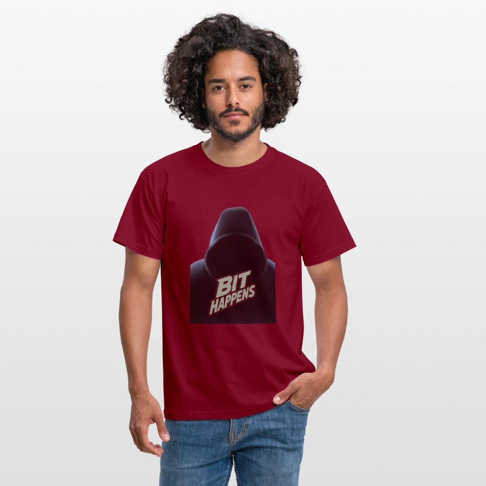 Bit Happens - Männer T-Shirt - Ziegelrot