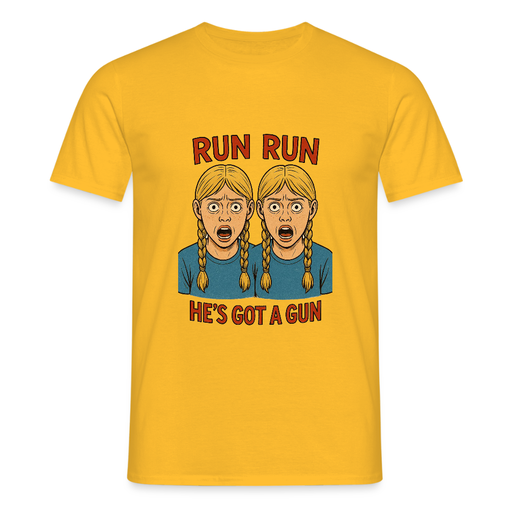 Zwillinge - run he´s got a gun - Männer T-Shirt - Gelb