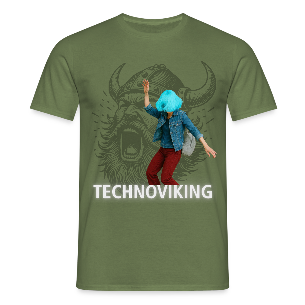 Technoviking protects blue haired girl - Männer T-Shirt - Militärgrün