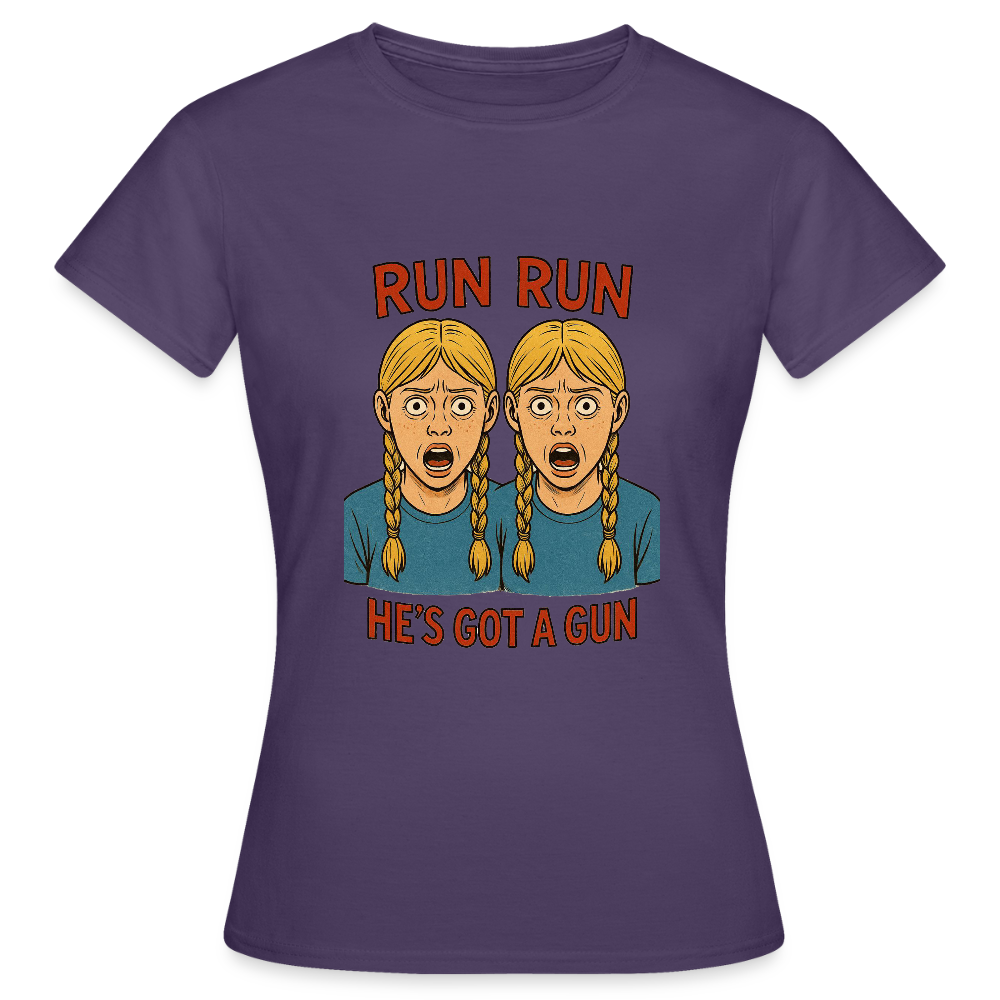 Zwillinge - run he´s got a gun - Frauen T-Shirt - Dunkellila