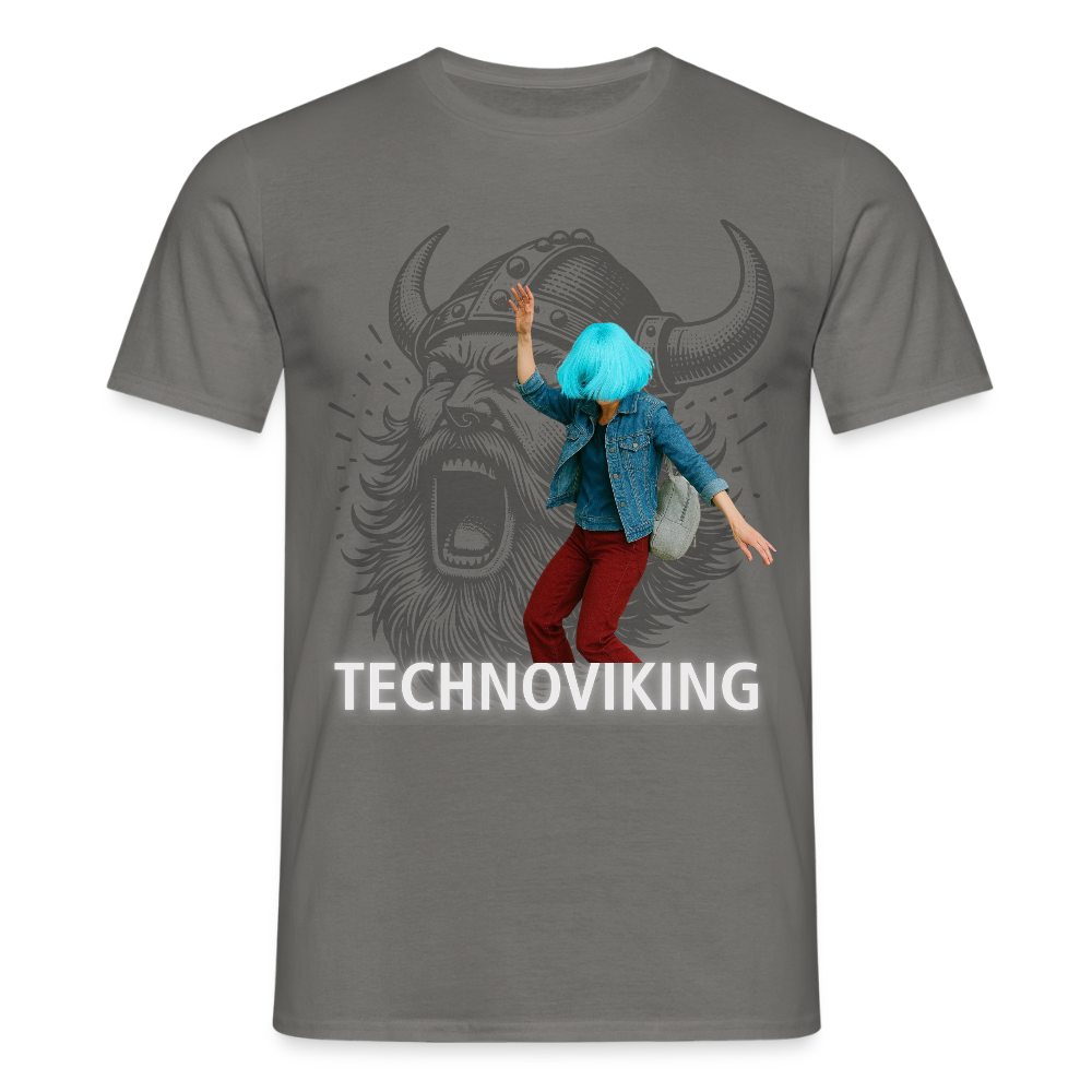Technoviking protects blue haired girl - Männer T-Shirt - Graphit